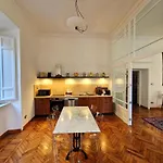 Angel's Garden Apartment
